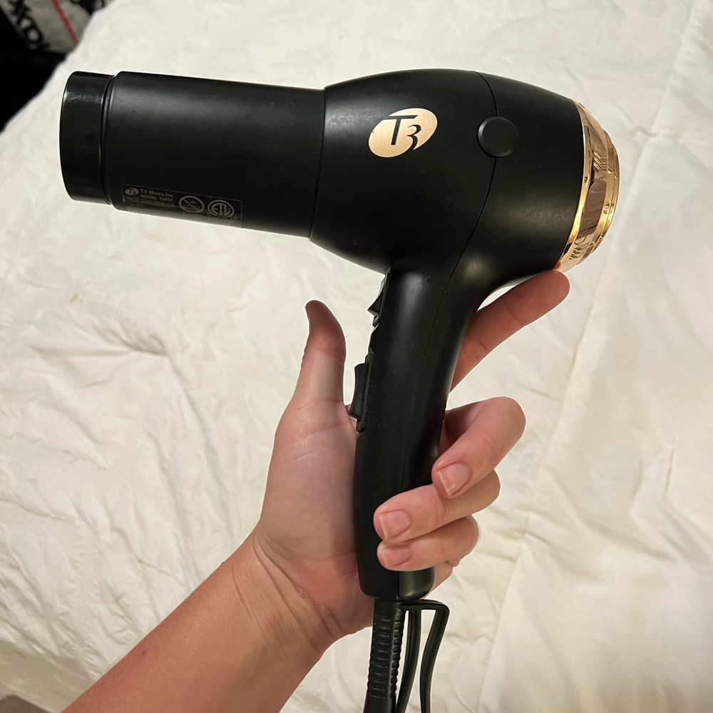 T3 blow dryer
